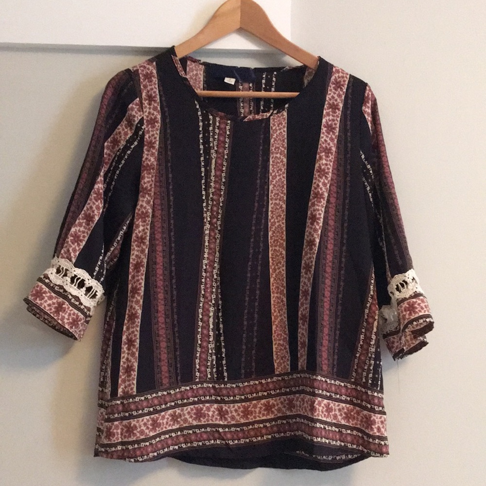 Beautiful pink and blue top